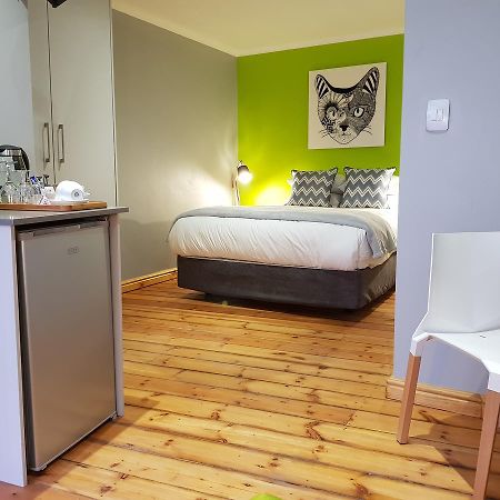 The Vibe Guest Studios Стелленбос Экстерьер фото